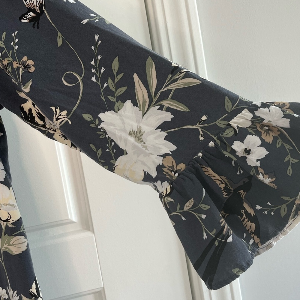 Old Navy Floral Bell Sleeve Shift Dress Birds Butterfly Size Large Cottagecore - Picture 6 of 15